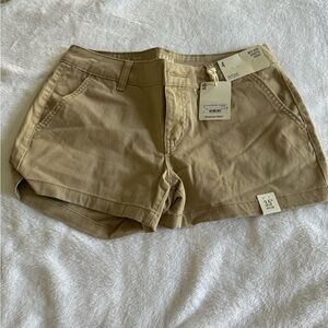 a.n.a khaki shorts